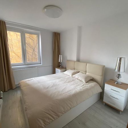 ブカレストApartament Universitateアパートメント エクステリア 写真